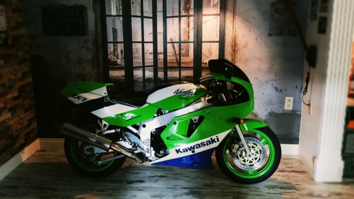 kawasaki zxr
